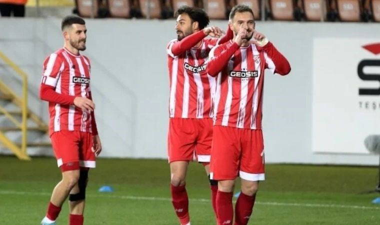 Boluspor, Sakaryaspor'u 3 golle devirdi!