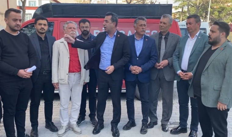 Son Dakika... Konya'da miting çalışması sırasında CHP'ye silahlı saldırı!