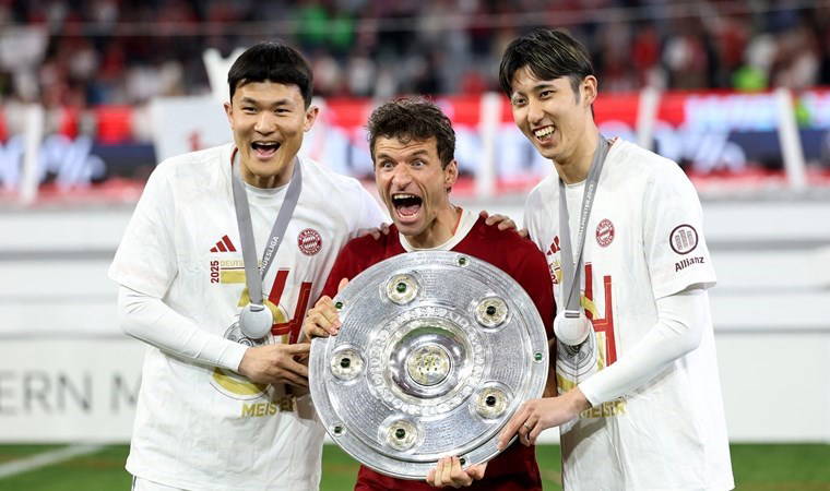 Thomas Müller, taraftarına galibiyet ile veda etti!