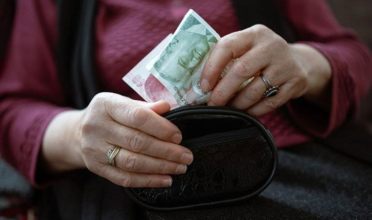 ‘Yaşamıyoruz, sadece hayatta kalıyoruz’