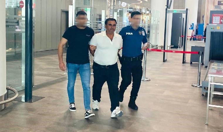 Interpol tarafından aranıyordu... Pasaport kontrolünde yakalandı!