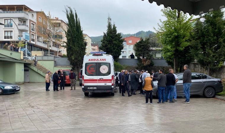 Kocaeli'nde şadırvanda hareketsiz halde bulundu
