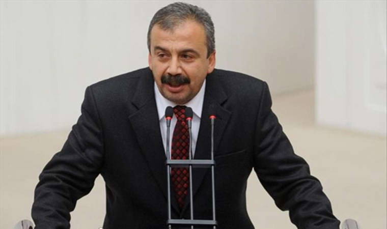 Sırrı Süreyya Önder kimdir? Sırrı Süreyya Önder neden öldü? Sırrı Süreyya Önder'in eşi kim?