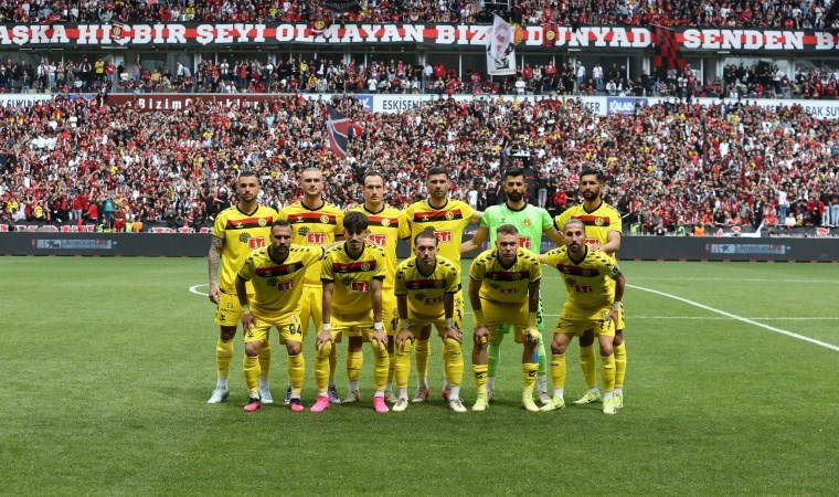 'Anadolu Yıldızı' BAL'da şampiyon oldu: Eskişehirspor yeniden profesyonel liglerde!