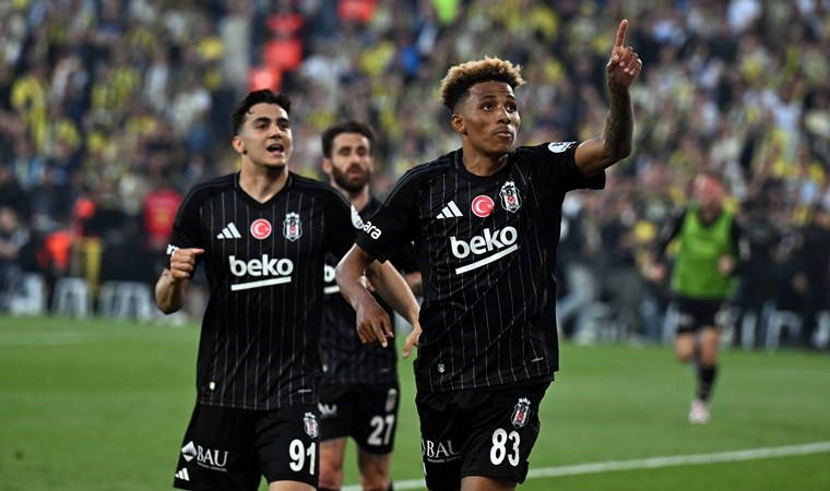 Fenerbahçe-Beşiktaş derbisi Avrupa basınında! 'Şampiyonluk umutlarına son noktayı koydu'