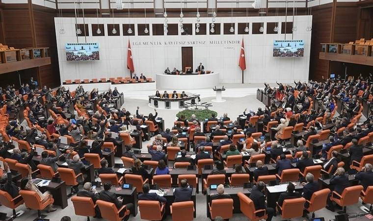 CHP Bursa Milletvekili Orhan Sarıbal'dan 'Aşure Günü' önerisi: Dini bayram ilan edilsin