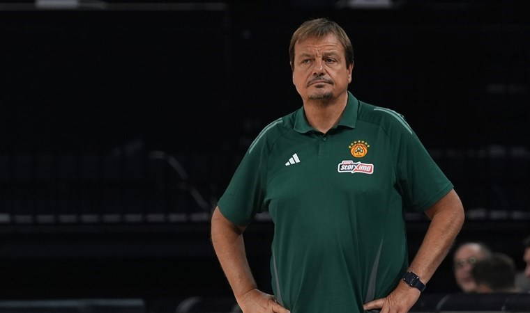 Anadolu Efes taraftarıyla gerginlik yaşamıştı: Ergin Ataman'dan 'Mola alsana' açıklaması!