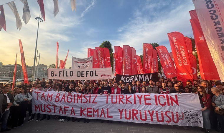 CHP'den 'Tam Bağımsız Türkiye' yürüyüşü: '6. Filo'yu unutmayın!'