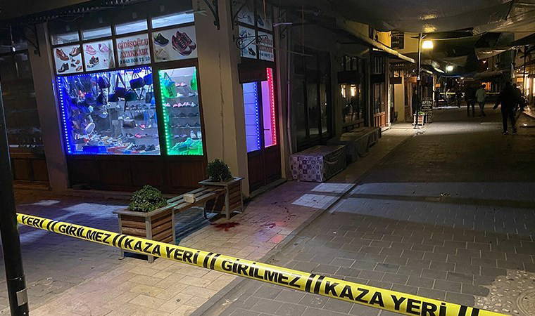 Manisa'da bıçaklı kavgada kan aktı: 1 ağır yaralı