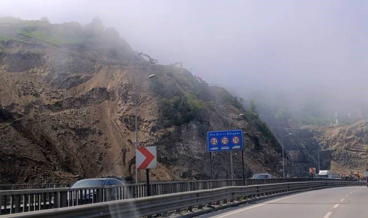 Heyelan riskli bölgede tehlikeli çalışma