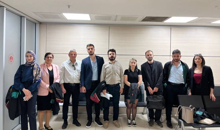 Avukatlar, 1 Mayıs'ta İstanbul Emniyet Müdürlüğü önündeki müdahaleye karşı suç duyurusunda bulundu
