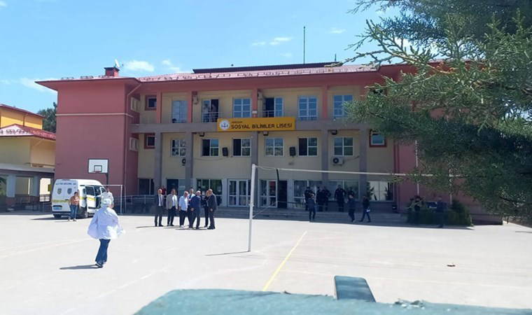 Giresun'da lisede silahlı saldırı: 2 kadın öldürüldü!