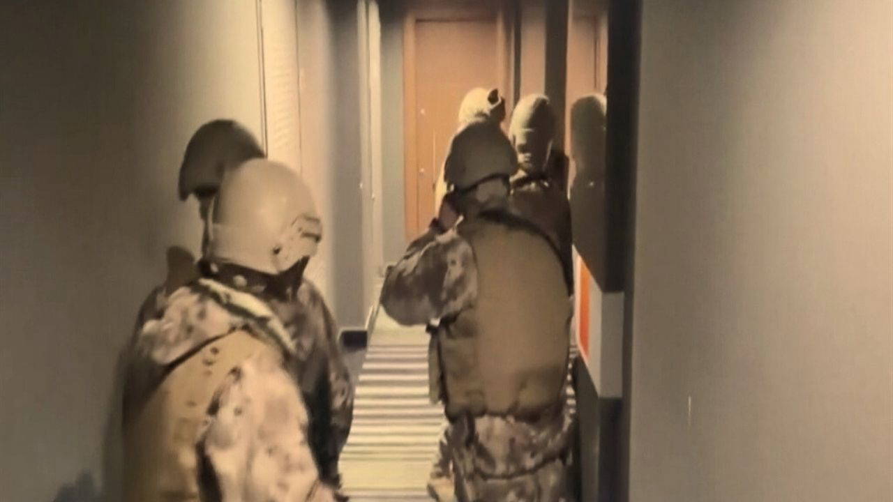 Esenyurt'ta rezidanslara yasa dışı bahis operasyonu: 7 gözaltı