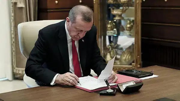 AKP'li Cumhurbaşkanı Erdoğan imzaladı