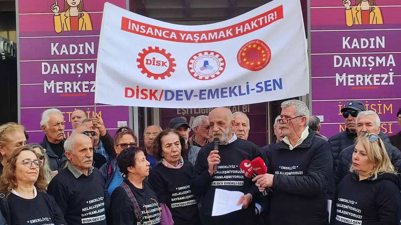 Emeklilerden iktidara ‘ikramiye’ tepkisi
