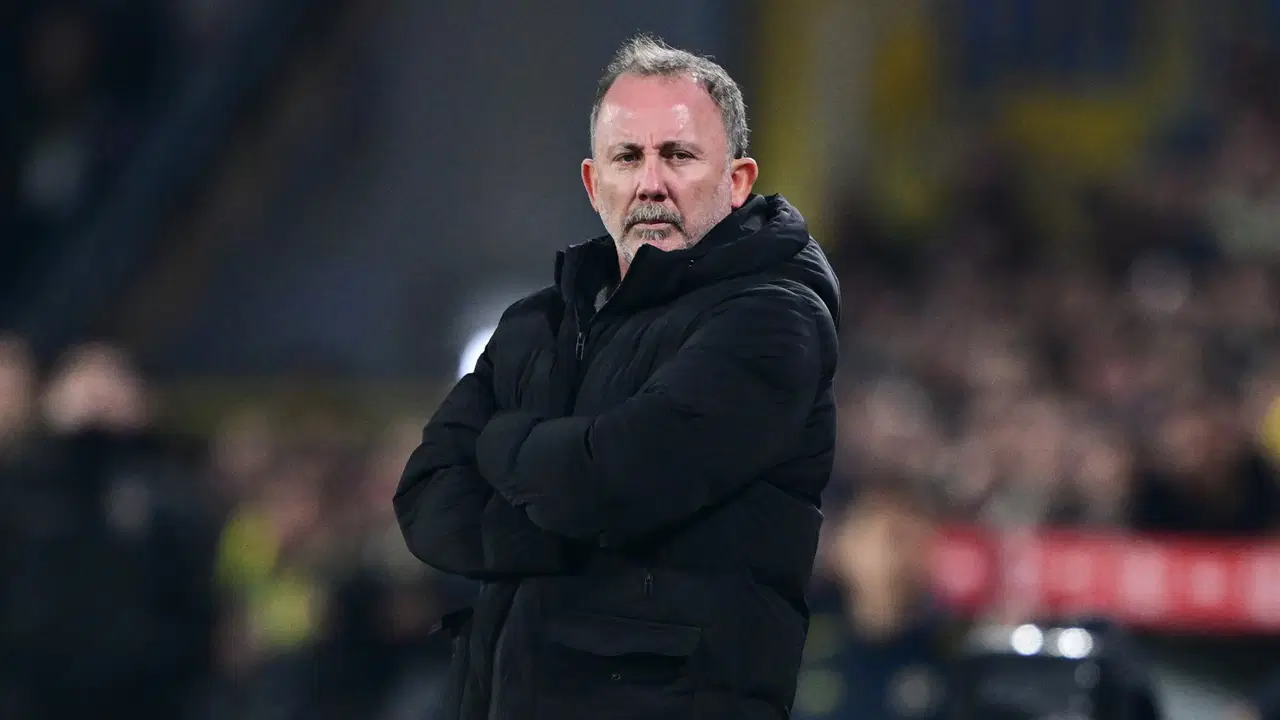 Beşiktaş'ta ayrılık iddialarına yanıt: 'Sergen hocayla bir sorun yaşamam...'