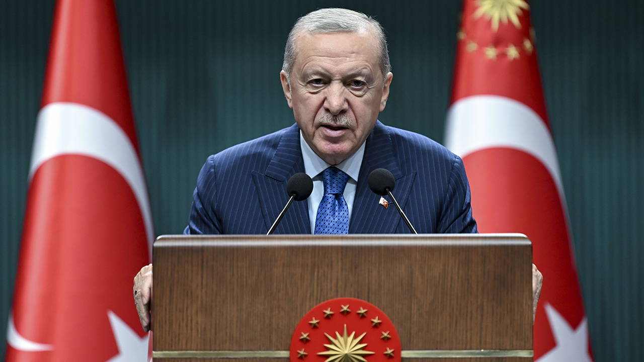 Erdoğan'dan Özgür Özel'e: 'İddia doğruysa kıymetli bir adım'
