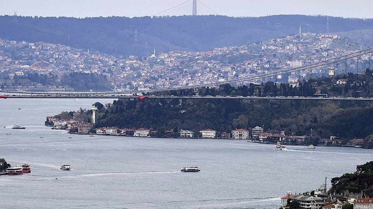 İstanbul Boğazı'nda arıza... Gemi trafiği durduruldu!