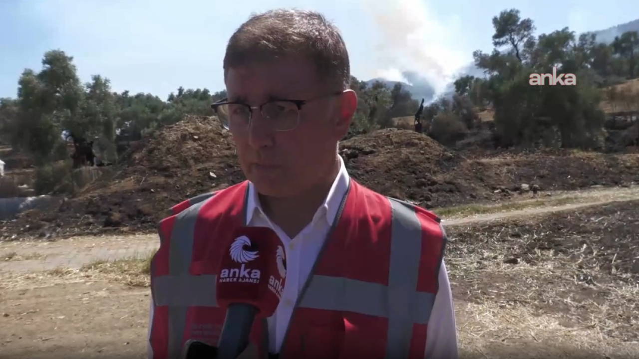 İzmir Büyükşehir Belediyesi Başkanı Cemil Tugay’dan 'CHP'den istifa edeceği' iddialarına açıklama