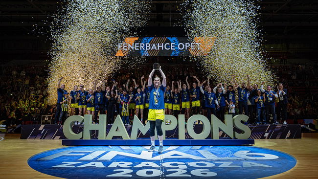 'Türk finalinde' Galatasaray'ı devirdi