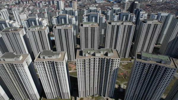 Esenyurt'ta 15 yıldır gökdelenlerin inşaatı sürüyordu: Şirket iflas etti