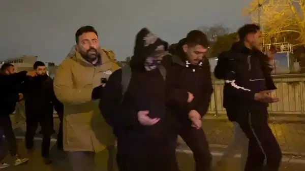 Gençlere polis müdahalesi