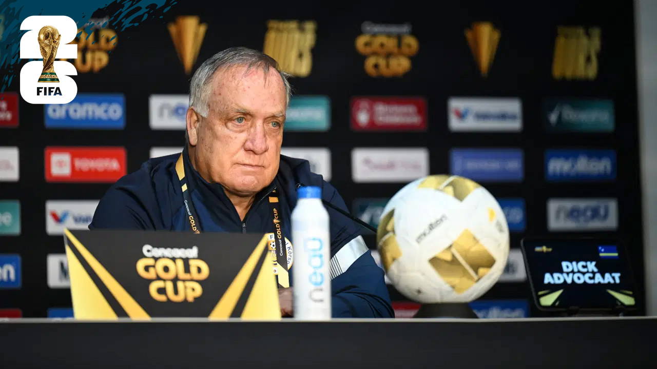 Dünya Kupası öncesi... Dick Advocaat, Curaçao'ya geri döndü