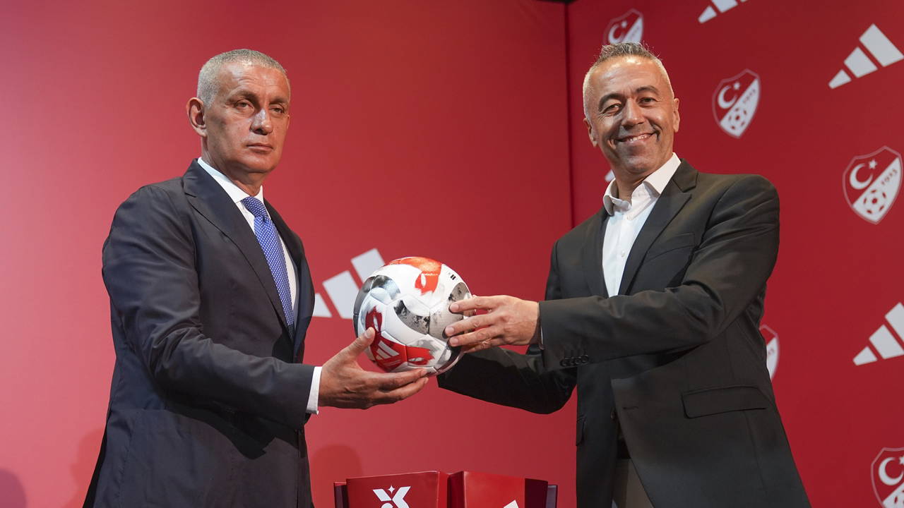 Liglerin resmi futbol topu sponsoru adidas