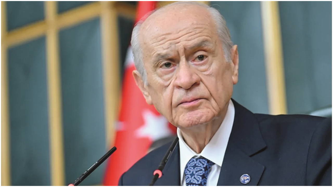 Devlet Bahçeli'den o araştırmaya tepki... 'Amedspor' vurgusu yaptı: 'Cezai yaptırımlar getirilmesini gerekli görüyoruz'
