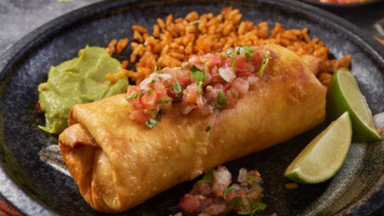 Meksika mutfağının enfes lezzeti: Chimichanga tarifi