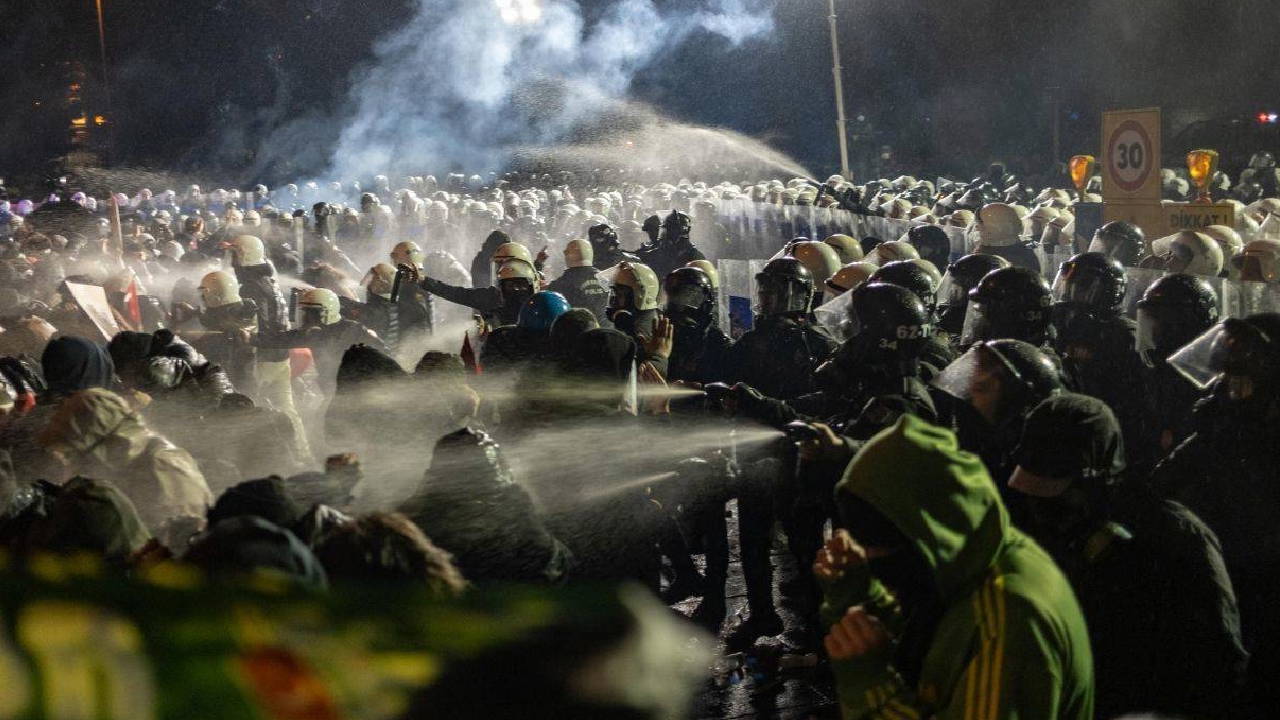 Saraçhane'deki 110 eylemcinin duruşması ertelendi