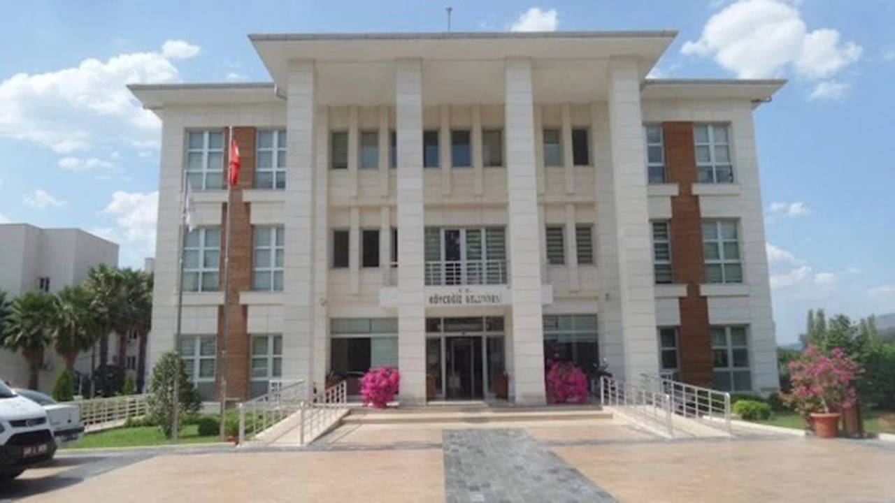 Bir CHP'li belediyeye daha operasyon!