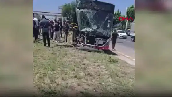 Ankara'da belediye otobüsü kaza yaptı: Ölü ve yaralılar var
