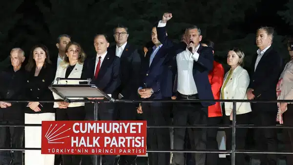 'Artık gecesiyle gündüzüyle Genel Merkez'deyiz'