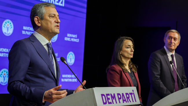 DEM Parti'yi ziyaret etti...