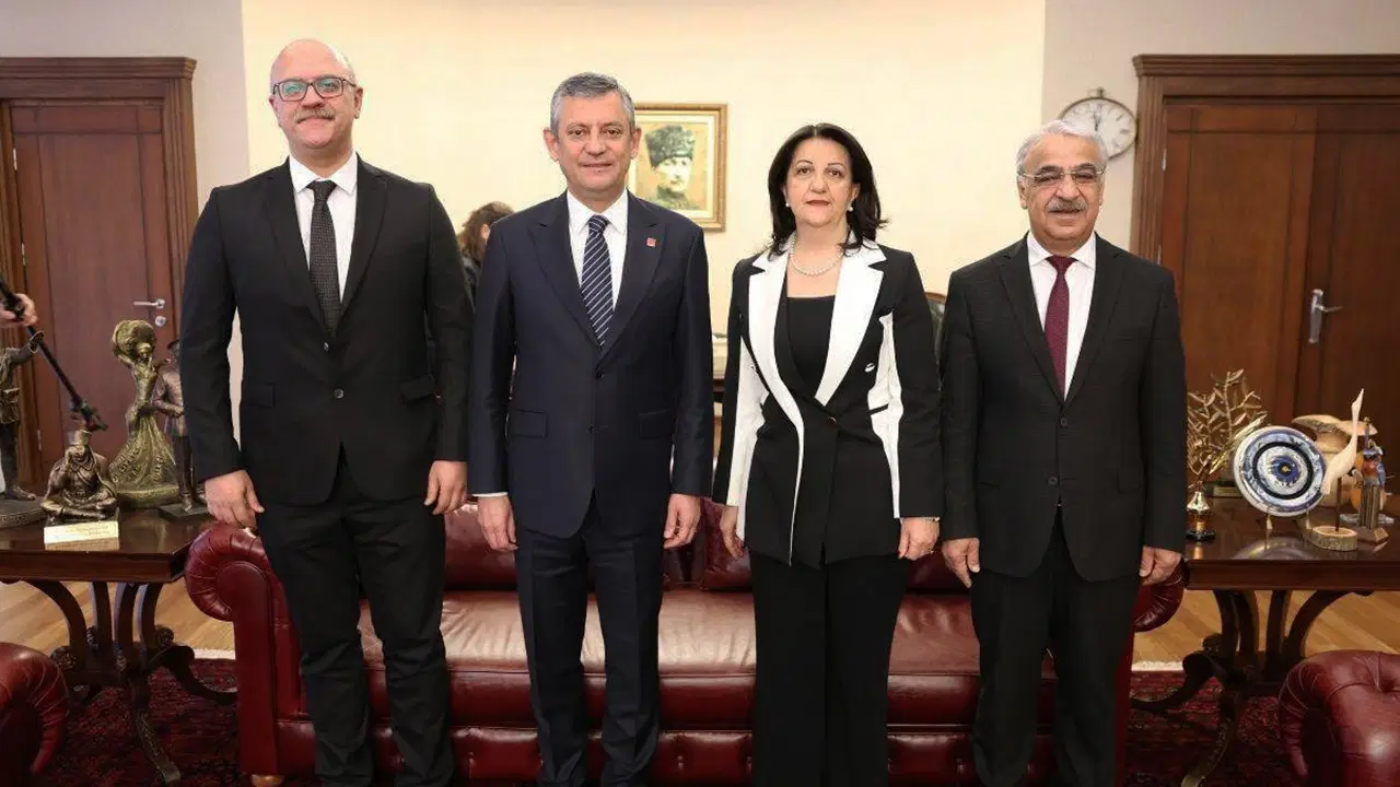 Siyasi parti ziyaretleri devam ediyor...