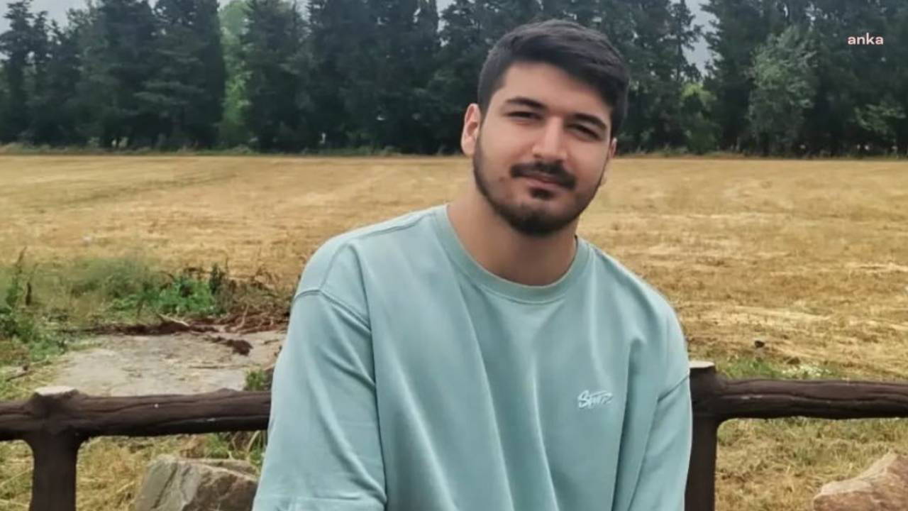 Üniversite öğrencisi, devrettiği sosyal medya hesabından yapılan paylaşımlar nedeniyle 3 aydır hapiste