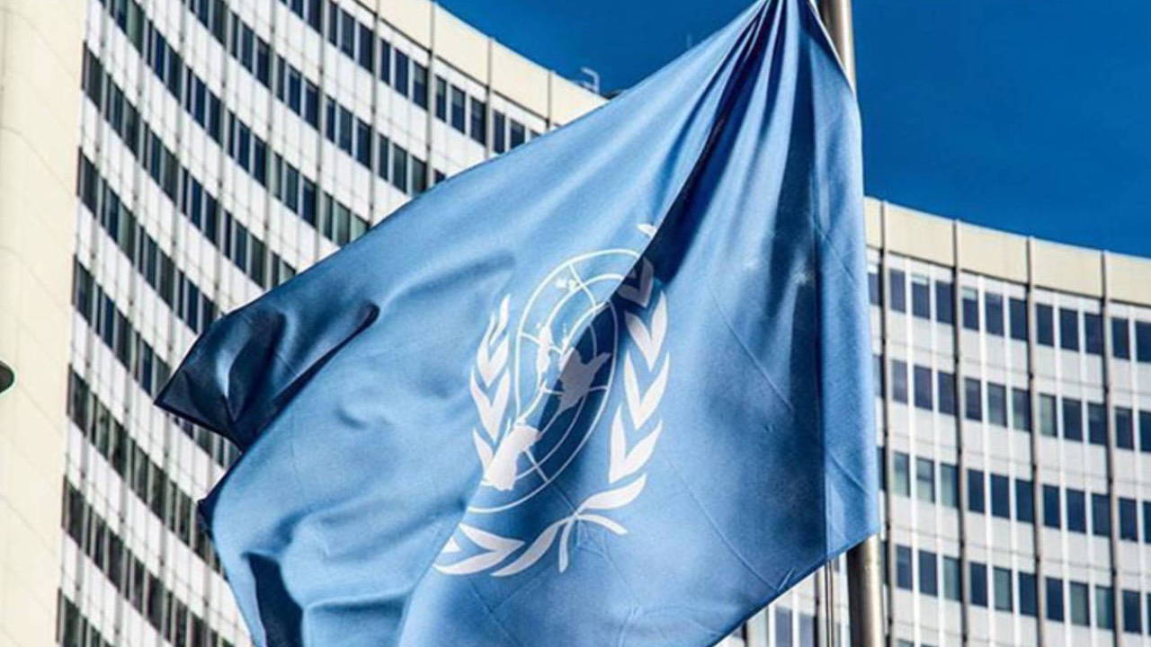 DSÖ duyurdu! İsrail'in Lübnan'a saldırılarında bir sağlık görevlisi daha hayatını kaybetti