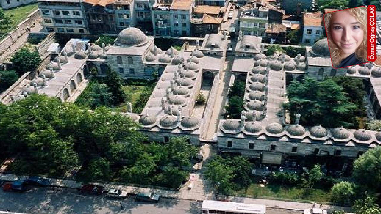 Binlerce yazma eser tek çatı altında toplanıyor, uzmanlar uyarıyor