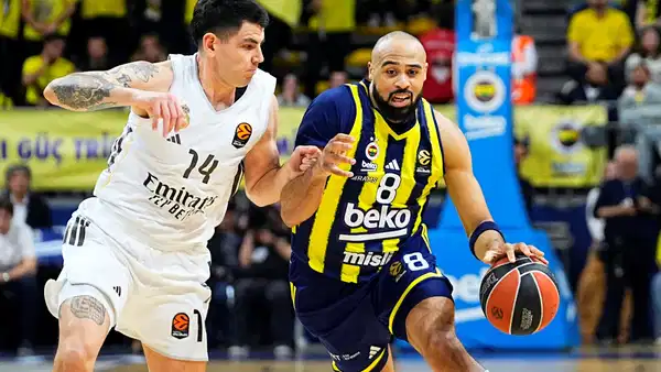 Fenerbahçe Beko, EuroLeague'de play-off'u garantiledi!