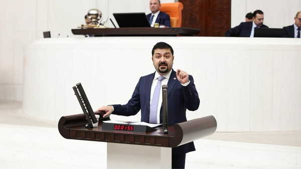 CHP’li Baran Yazgan’dan ‘hadsiz paylaşım’ tepkisi: ‘Tam bir akıl tutulması’