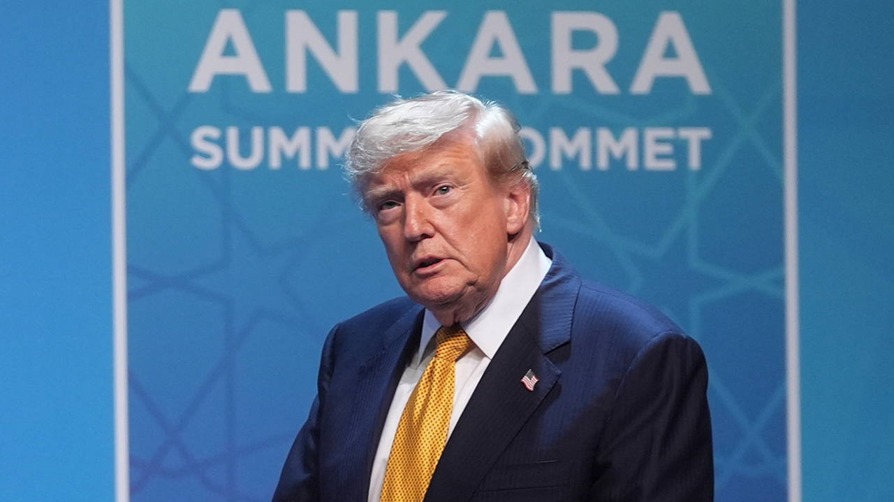 Trump'ın gösterisi, NATO’nun sessiz devrimi