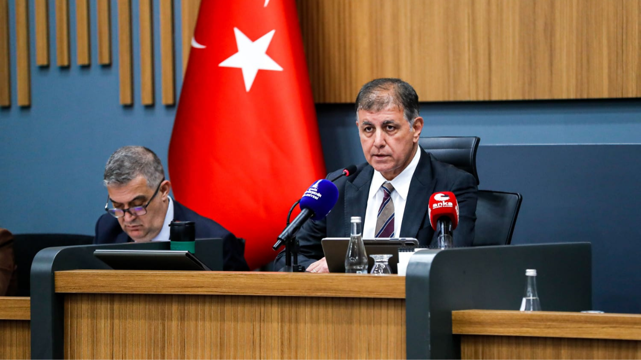Cemil Tugay CHP’den istifa etti