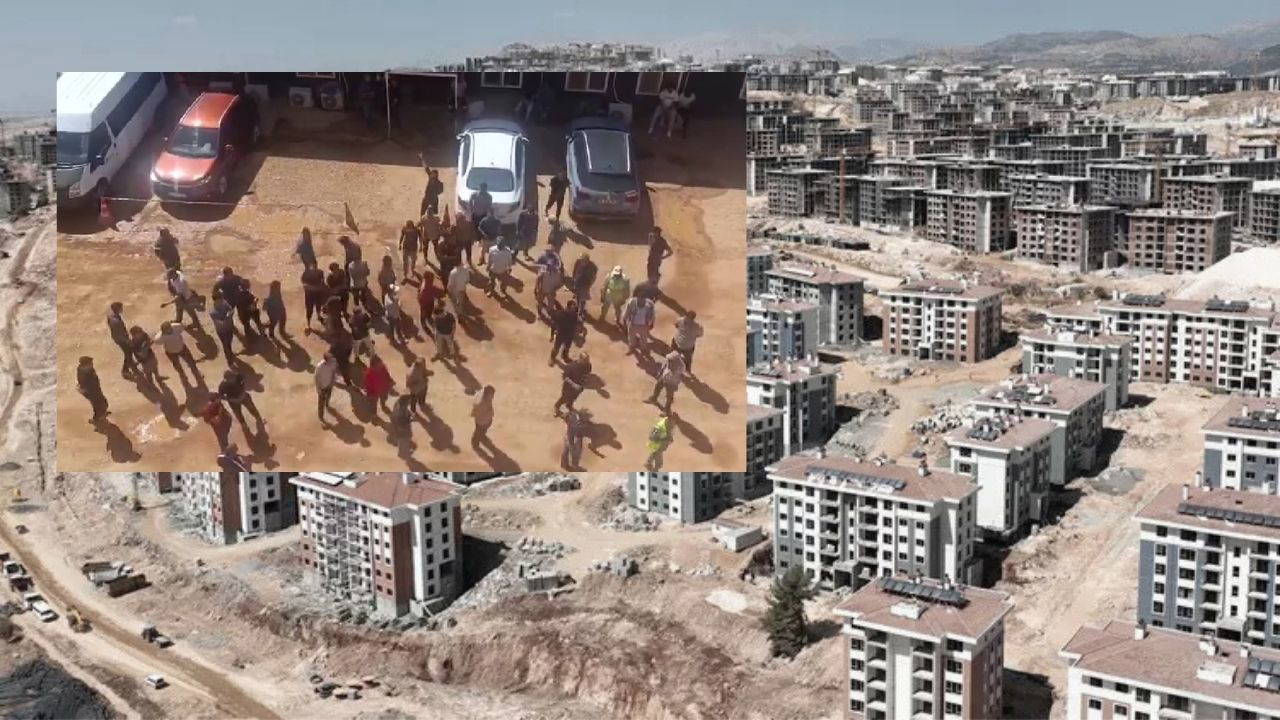 Deprem konutları inşaatında ücretlerini alamayan işçiler iş bıraktı