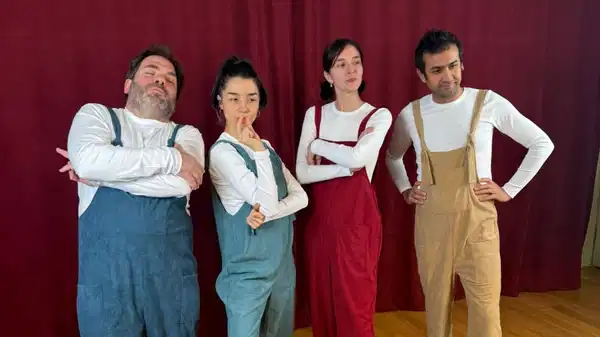 Küçükşeyler Anaokulları’nın 20. yılına özel hazırlanan tiyatro oyunu: “Bir Sesin Peşinde” oyunu Caddebostan Kültür Merkezi’nde prömiyer yapıyor