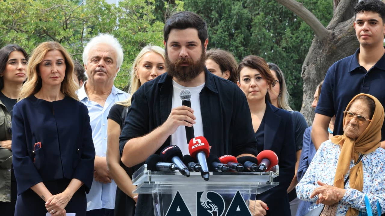 'Duymadığım, görmediğim şeyleri anlatmamı bekliyorlar'
