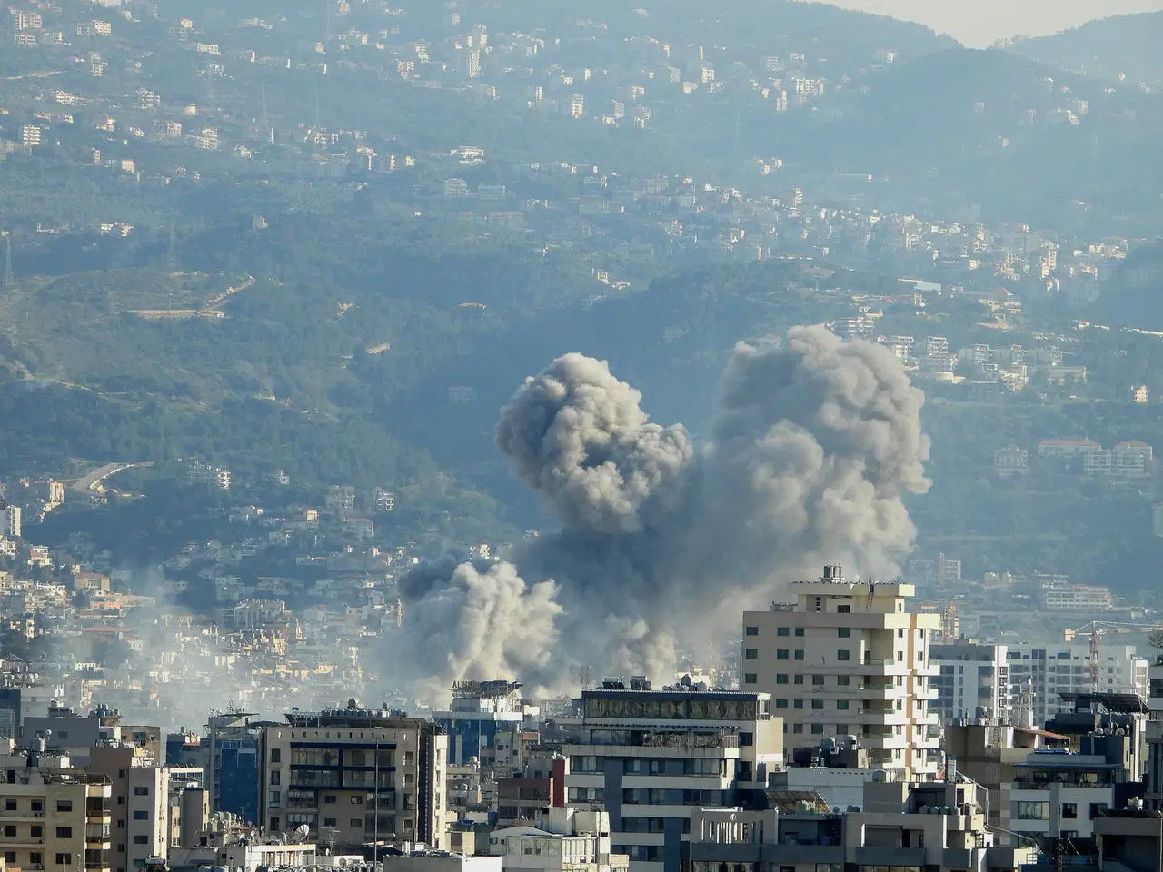 İsrail’den Beyrut’a yeni saldırı dalgası