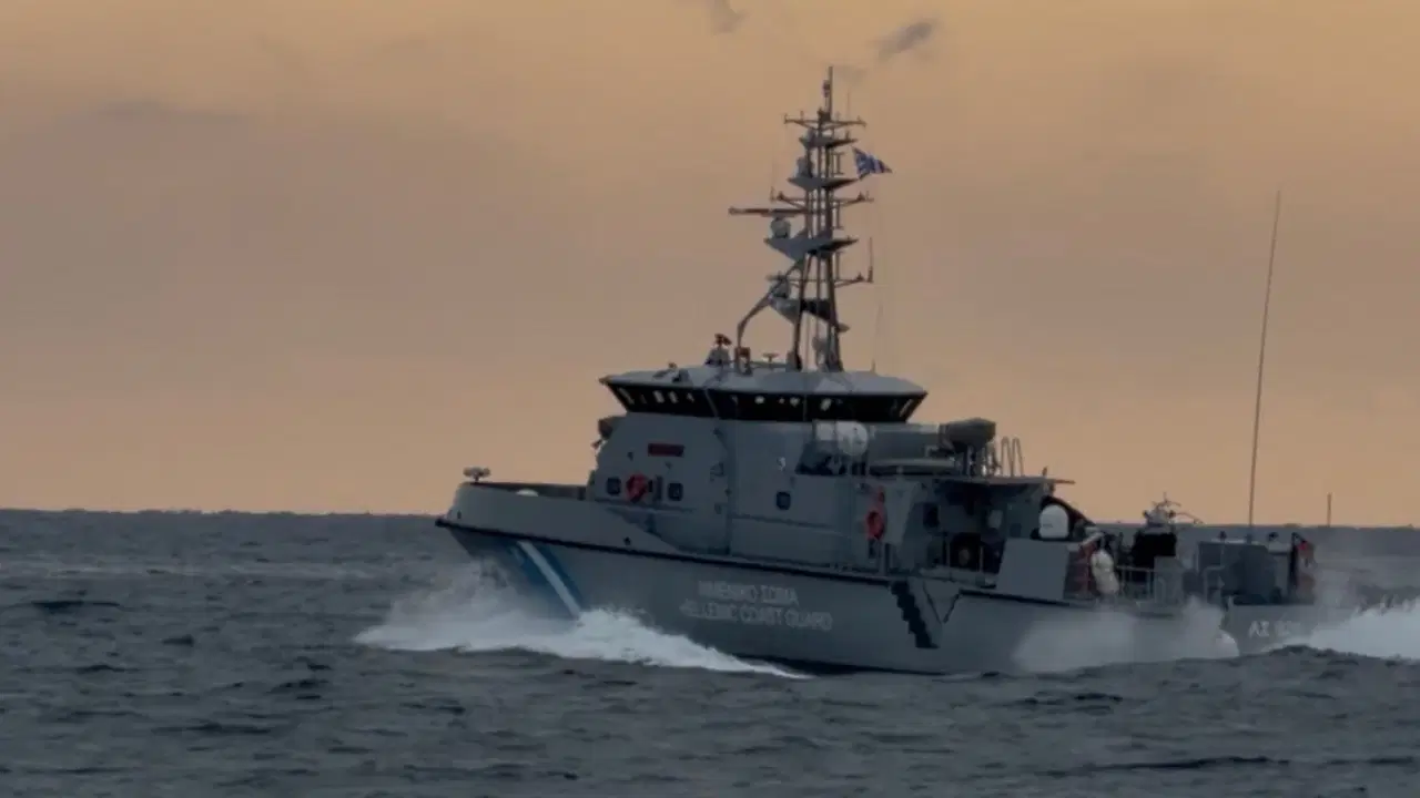 Yunanlılar Türk balıkçı teknesini taciz etti