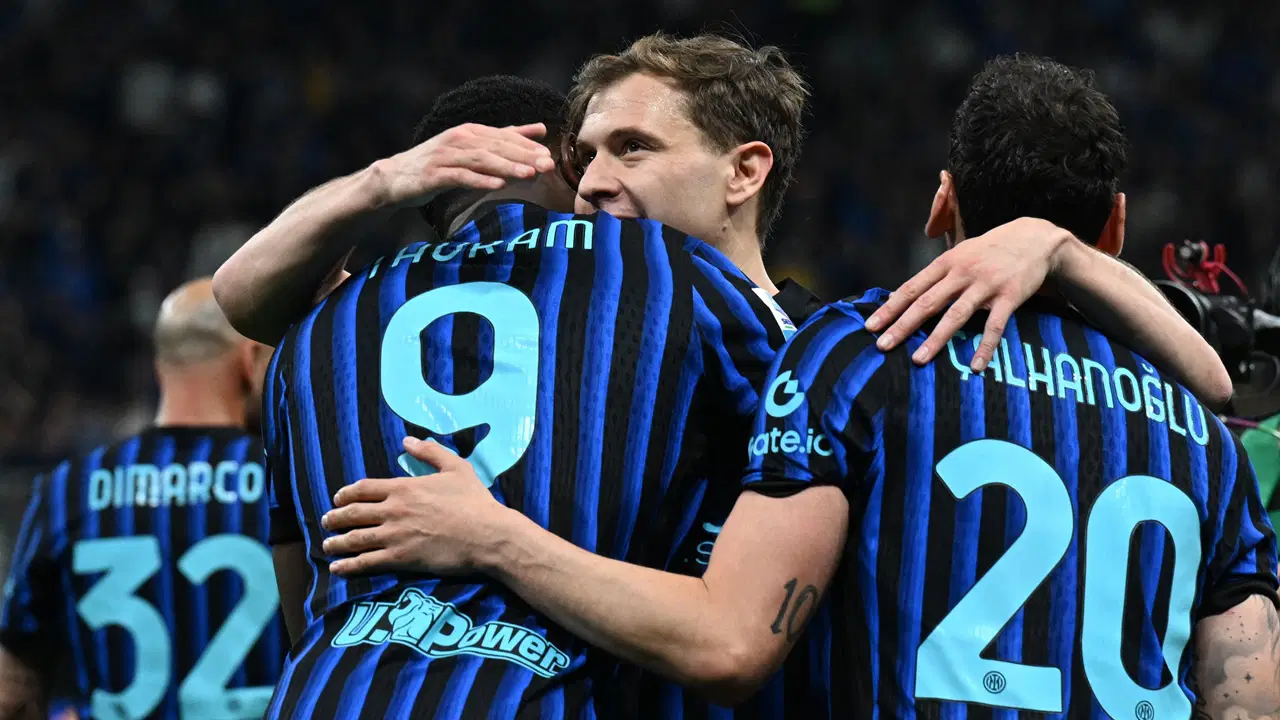 Hakan Çalhanoğlu'ndan müthiş gol: Inter, Roma'yı rahat devirdi!