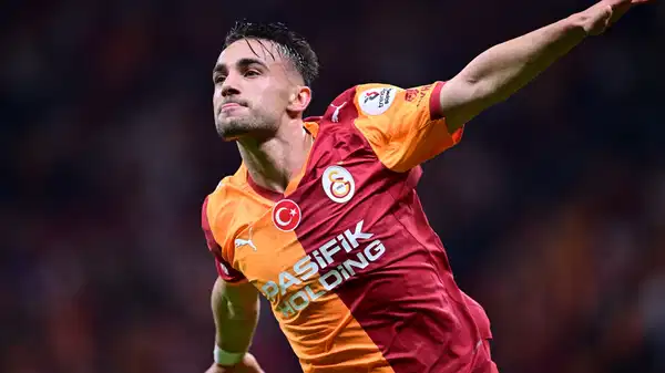 Galatasaray 3 puanı üç golle aldı: Galatasaray 3-1 Konyaspor